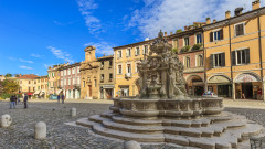 Този по-малко известен италиански град е подценявана гастрономическа дестинация