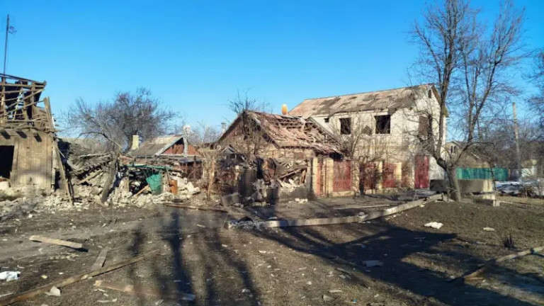 Най-малко седем души загинаха при руски обстрел на град Дружковка в Източна Украйна