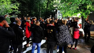 Много фенове на ЦСКА останаха дълго след края на мача