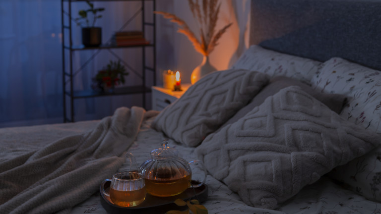 Меки материи и свещи за уют