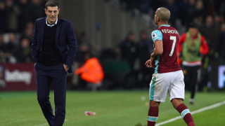 Билич недоволен от червения картон, Уест Хем обжалва изгонването на Фегули