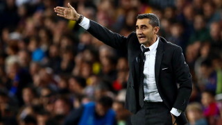 Треньорът на Барселона Ернесто Валверде говори пред медиите след победата