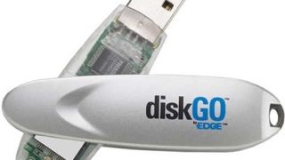 EDGE представи 128GB флаш памет