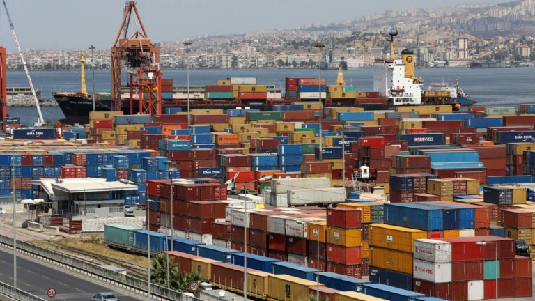 Световната търговия със стоки се ускорява до 5 годишен рекорд