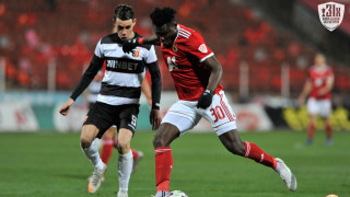 Футболистите на ЦСКА и Локомотив Пловдив са тренирали изпълнение на