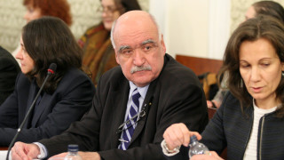 Непрекъснато нараствали дълговете на НЗОК към чужди каси Това стана