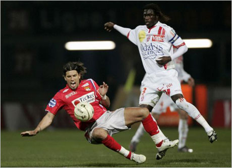 Олимпик (Лион) без Жереми и Барош срещу Щутгарт