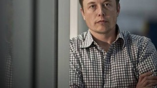 Илън Мъск успя да запази позициите си начело на Tesla
