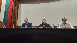 Служебният министър на вътрешните работи Атанас Илков представи новия директор