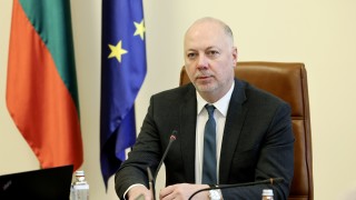 Премиерът Росен Желязков ще участва във за Украйна в Париж