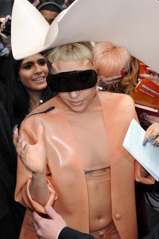 Лейди Гага прави 3D филм за себе си