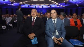 Цветан Цветанов влиза в неправителствения сектор Той прави евроатлантическо НПО