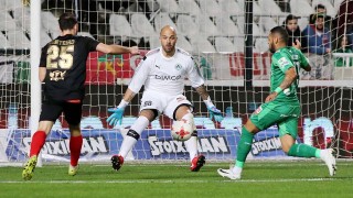 Николай Михайлов поднови нормални тренировки със съотборниците си от Омония