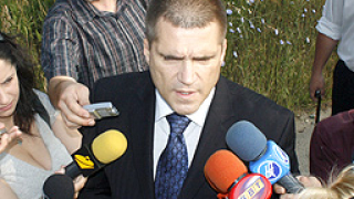 С пари от бюджета възстановяват военни паметници и костници