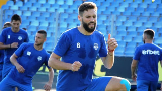 Дисциплинарната комисия към ФИФА отсъди в полза на бившия българския