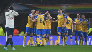 Тотнъм загуби драматично от Саутхемптън с 2 3 в интересен мач