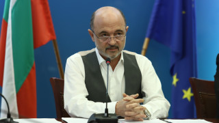 В Специализираната електронна система за проследяване и анализ на лекарствените