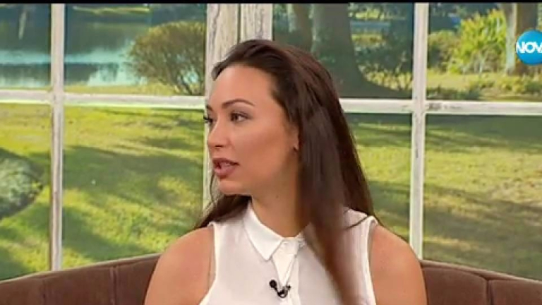 Българската Ким Кардашиян отива в Дубай на среща с оригинала