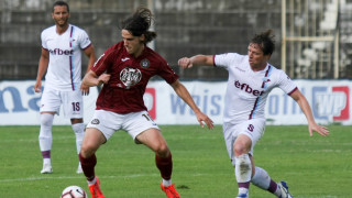 Полузащитникът на Локомотив София Илиян Стефанов ще пропусне началото на