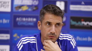 Група от 19 футболисти определи старши треньорът на Левски Хулио