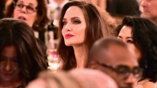 Анджелина Джоли поднови светския си живот след премиерата на последния