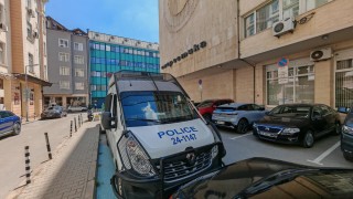 Опит за прикриване на чувствителна информация свързана с договора с