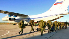 Путин прехвърля елитни десантни части в Крим