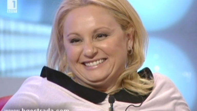 Тони Димитрова изригна от Сейшелите: Не съм сама!