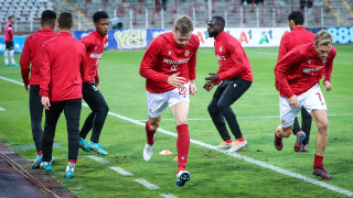 Централният защитник на ЦСКА Енес Махмутович изгоря за решителния сблъсък