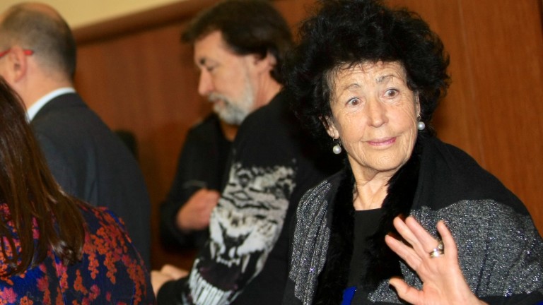 Държавното обвинение е засякло опити майката на Николай Банев да