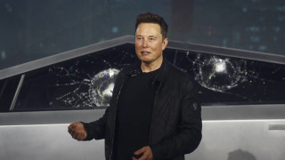 Tesla обяви 200 000 поръчки на Cybertruck въпреки гафа при представянето му