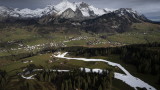 В Алпите планират бъдеще без сняг и ски