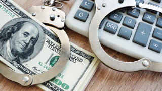 Разкриха колосална данъчна измама продължила с години състояла се в