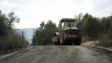 Кметът на Враца недоволен от темповете на работа в някои участъци на пътя Мездра - Ботевград