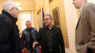 Бюджетната комисия отхвърли ветото на Плевнелиев за Сметната палата