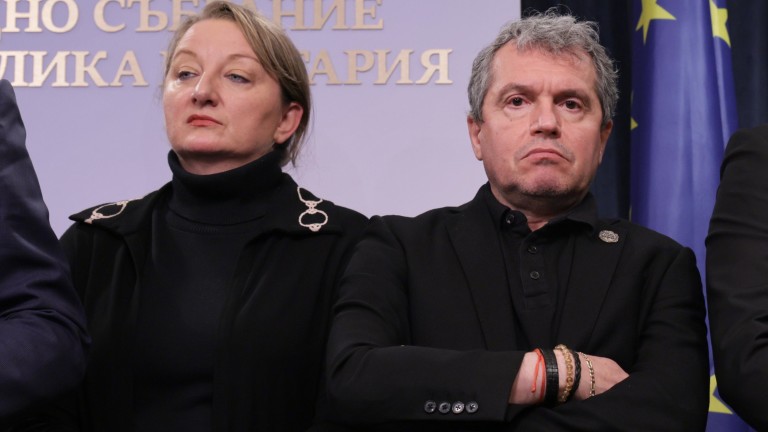 Изображение 744440