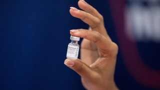 Мобилни екипи в София ще ваксинират в училищата от 1 септември