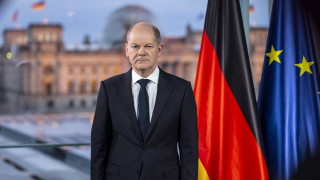 Германският канцлер Олаф Шолц заяви че ще пътува до Западните