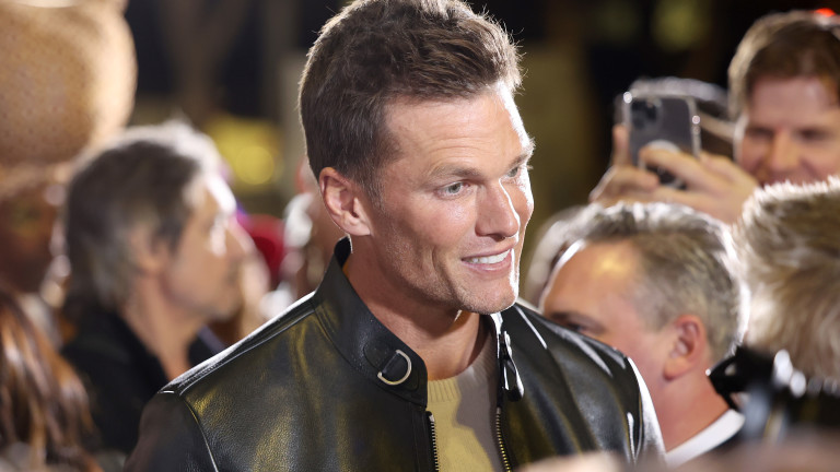 Том Брейди и един буркан с пясък за 100 000 долара