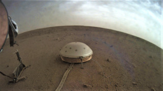 НАСА засече 21 марсотресения на червената планета използвайки суперчувствително устройство на