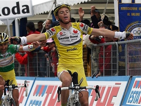 Рикардо Рико спечели 15-ият етап от Джиро Д'Италия
