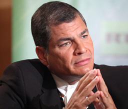 Еквадор обвини САЩ в опит за дестабилизиране 