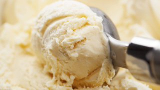 Куриозен опит за обир на магазин за сладолед