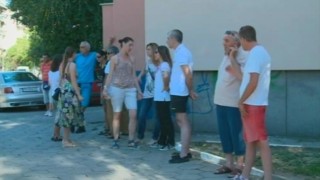 Жителите на Асеновград подновиха протестите Недоволството им започна след боя