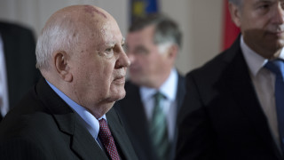 Горбачов: САЩ се стремят към абсолютна военна хегемония