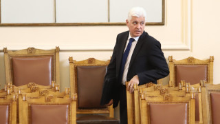 Нито С 300 нито самолети даваме на Украйна но одобреното е