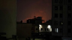 За поредна нощ Израел атакува Техеран
