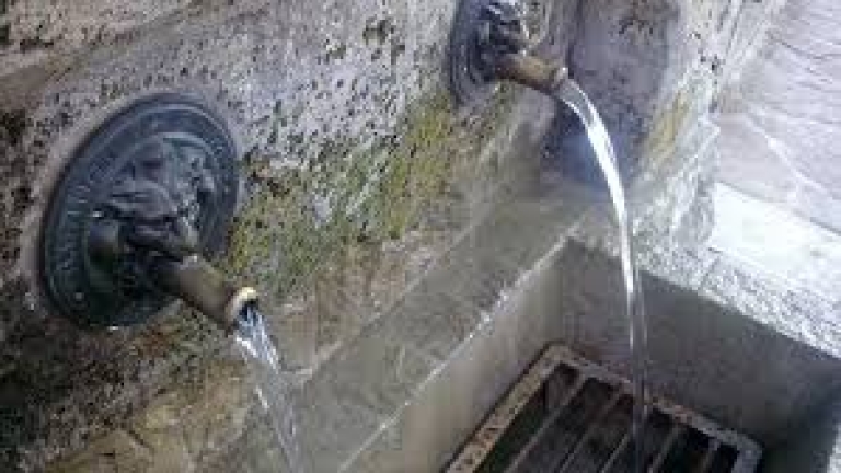 Негодна за пиене е водата на обществени чешми на ловешки села