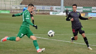 Защитникът на Берое Матеус Леони говори пред UOL Еsporte преди Битката