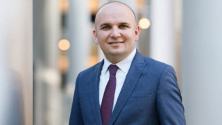 Евродепутатът Илхан Кючюк сезира Европейската комисия за репресиите срещу членове